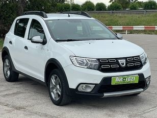 Dacia Sandero Stepway TCe 66 kW (90 CV) GLP Dacia Sandero Stepway TCe 66 kW (90 CV) GLP