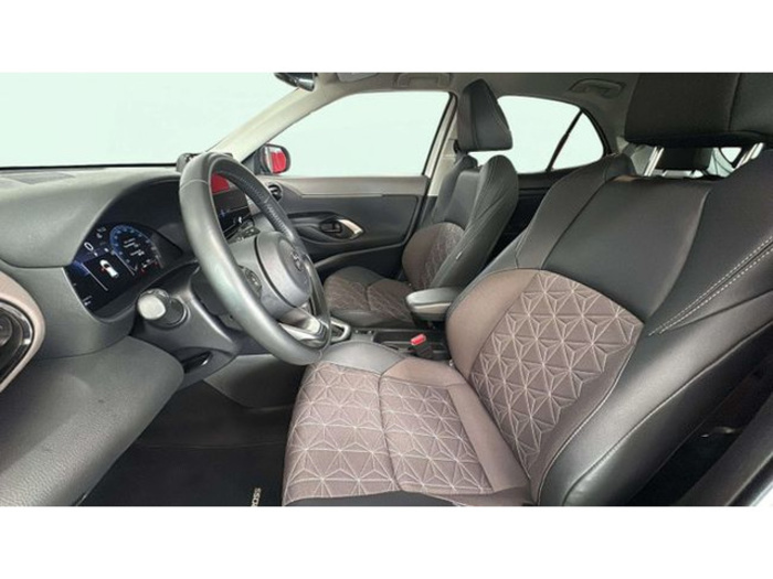 ToyotaYaris Cross 120H Business Plus 85 kW (116 CV) Vehículo usado en Barcelona - 9 ToyotaYaris Cross 120H Business Plus 85 kW (116 CV) Vehículo usado en Barcelona - 9