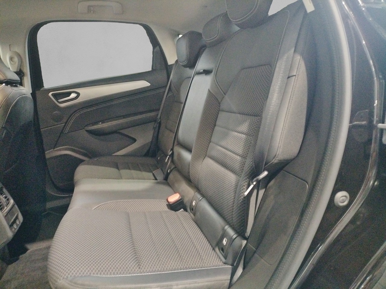Renault Arkana Techno TCe 140 mild hybrid 103 kW (140 CV) EDC - foto 9 de Renault Arkana