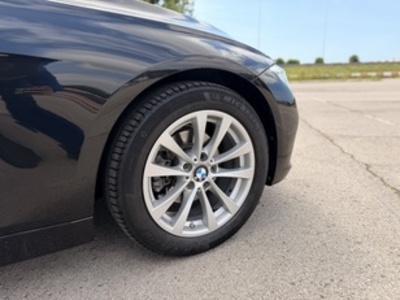 BMW Serie 3 318d Touring 110 kW (150 CV) BMW Serie 3 318d Touring 110 kW (150 CV)