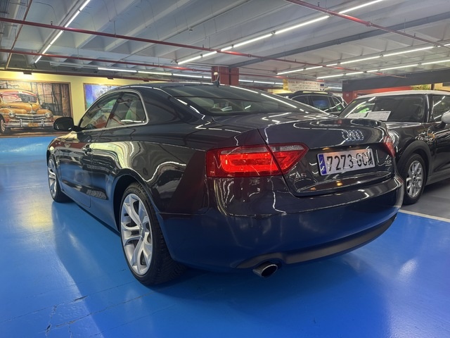 AudiA5 Coupe 3.2 FSI quattro 195 kW (265 CV) tiptronic Vehículo usado en Barcelona - 8