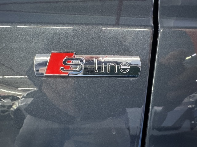 AudiA5 Coupe 3.2 FSI quattro 195 kW (265 CV) tiptronic Vehículo usado en Barcelona - 21 AudiA5 Coupe 3.2 FSI quattro 195 kW (265 CV) tiptronic Vehículo usado en Barcelona - 21