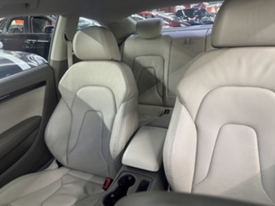 Audi A5 Coupe 3.2 FSI quattro 195 kW (265 CV) tiptronic Audi A5 Coupe 3.2 FSI quattro 195 kW (265 CV) tiptronic