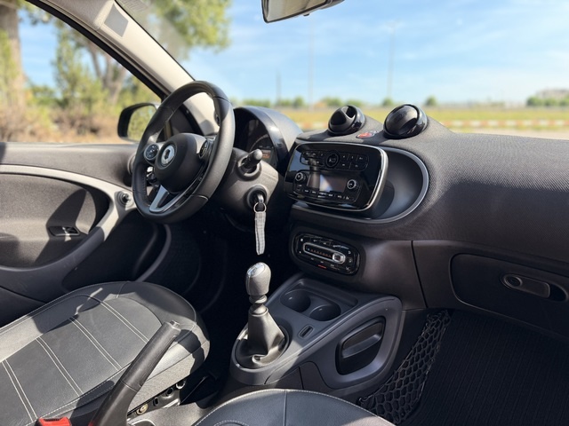 SmartForFour 66 S&S 66 kW (90 CV) Vehículo usado en Barcelona - 16 SmartForFour 66 S&S 66 kW (90 CV) Vehículo usado en Barcelona - 16