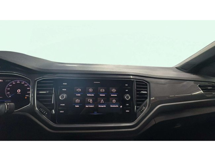 VolkswagenT-Roc Sport 1.5 TSI 110 kW (150 CV) DSG Vehículo usado en Barcelona - 21 VolkswagenT-Roc Sport 1.5 TSI 110 kW (150 CV) DSG Vehículo usado en Barcelona - 21