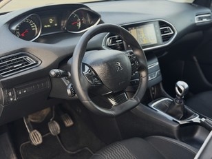 Peugeot 308 SW BlueHDI 120 S&S Style EAT6 88 kW (120 CV)