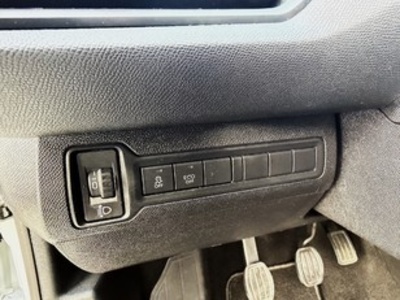 Peugeot 308 SW BlueHDI 120 S&S Style EAT6 88 kW (120 CV) Peugeot 308 SW BlueHDI 120 S&S Style EAT6 88 kW (120 CV)