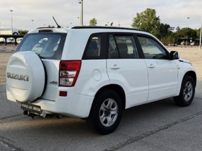 Suzuki Grand Vitara 1.9 DDiS JLX 95 kW (129 CV) Suzuki Grand Vitara 1.9 DDiS JLX 95 kW (129 CV)