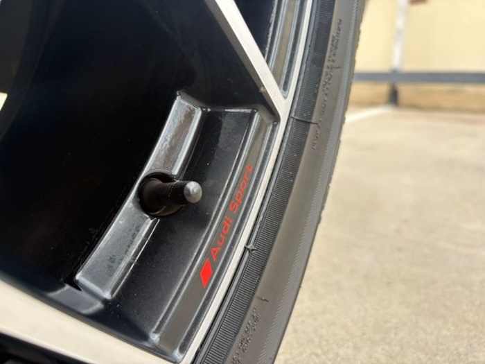 AudiQ5 Sportback TFSIe Black Line 50 TFSI e quattro-ultra 220 kW (299 CV) Vehículo usado en Barcelona - 33 AudiQ5 Sportback TFSIe Black Line 50 TFSI e quattro-ultra 220 kW (299 CV) Vehículo usado en Barcelona - 33