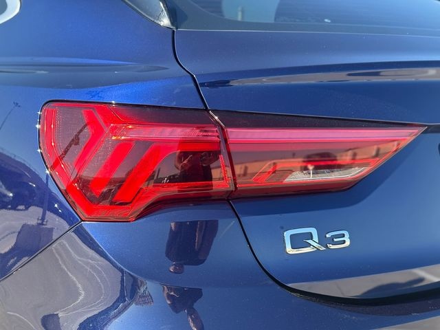 AudiQ3 Sportback S line 40 TFSI quattro 140 kW (190 CV) Vehículo usado en Barcelona - 11