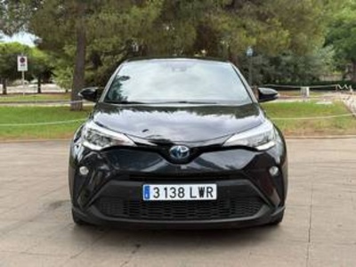 Toyota C-HR 1.8 125H Advance 90 kW (122 CV) Toyota C-HR 1.8 125H Advance 90 kW (122 CV)