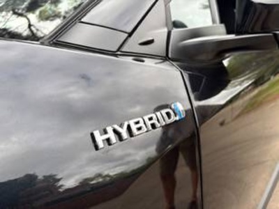 Toyota C-HR 1.8 125H Advance 90 kW (122 CV) Toyota C-HR 1.8 125H Advance 90 kW (122 CV)
