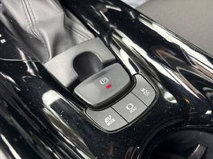 Toyota C-HR 1.8 125H Advance 90 kW (122 CV)