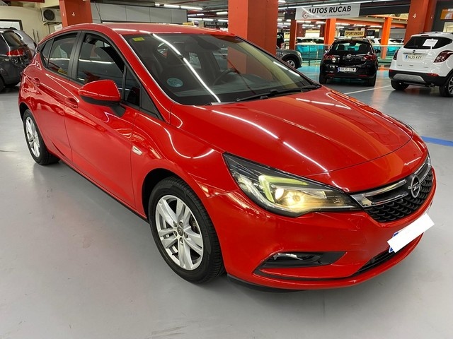 OpelAstra 1.0 Turbo S&S Selective 77 kW (105 CV) Vehículo usado en Barcelona - 3