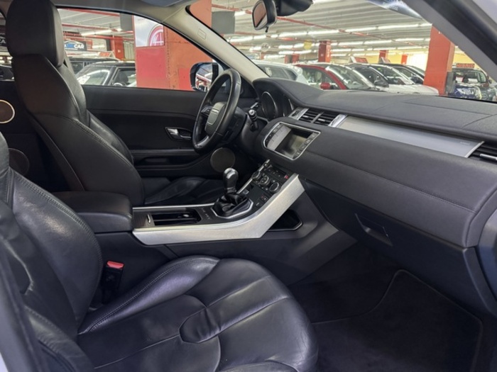 Land RoverRange Rover Evoque 2.2L TD4 Prestige 4x4 110 kW (150 CV) Vehículo usado en Barcelona - 8 Land RoverRange Rover Evoque 2.2L TD4 Prestige 4x4 110 kW (150 CV) Vehículo usado en Barcelona - 8