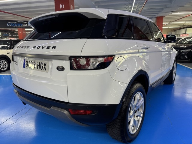 Land RoverRange Rover Evoque 2.2L TD4 Prestige 4x4 110 kW (150 CV) Vehículo usado en Barcelona - 9