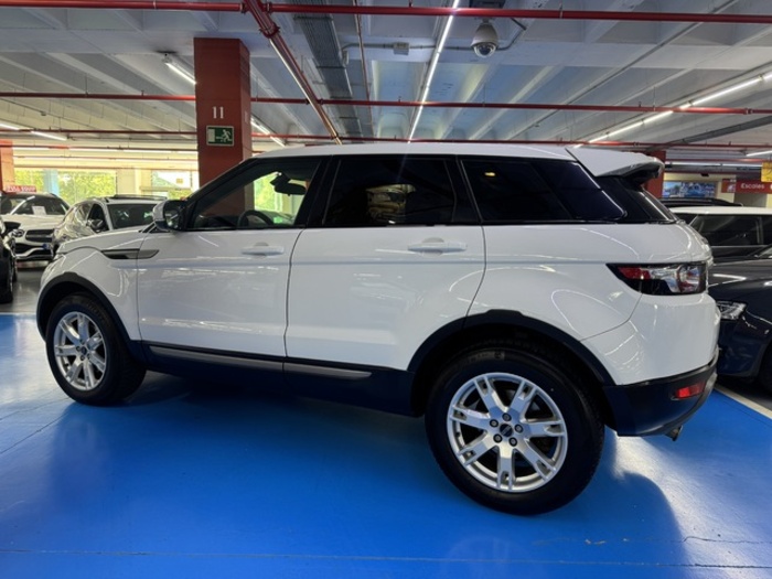 Land RoverRange Rover Evoque 2.2L TD4 Prestige 4x4 110 kW (150 CV) Vehículo usado en Barcelona - 15 Land RoverRange Rover Evoque 2.2L TD4 Prestige 4x4 110 kW (150 CV) Vehículo usado en Barcelona - 15