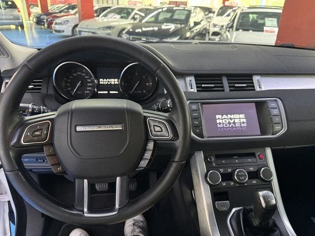 Land RoverRange Rover Evoque 2.2L TD4 Prestige 4x4 110 kW (150 CV) Vehículo usado en Barcelona - 20