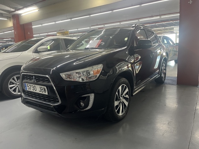 MitsubishiASX 180 DI-D Motion 85 kW (116 CV) Vehículo usado en Barcelona - 1