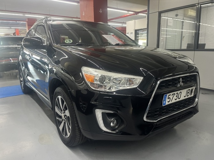 MitsubishiASX 180 DI-D Motion 85 kW (116 CV) Vehículo usado en Barcelona - 2 MitsubishiASX 180 DI-D Motion 85 kW (116 CV) Vehículo usado en Barcelona - 2