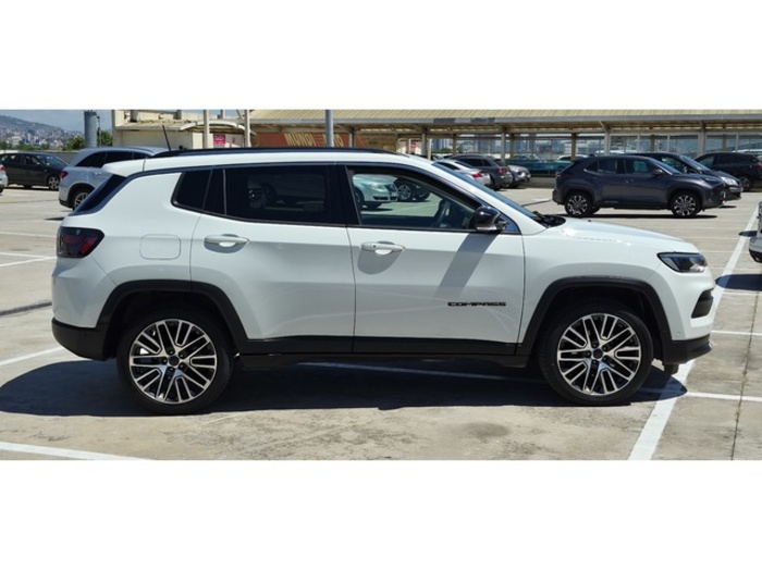JeepCompass 1.3 Gse Limited 4x2 FWD 96 kW (130 CV) Vehículo usado en Barcelona - 5 JeepCompass 1.3 Gse Limited 4x2 FWD 96 kW (130 CV) Vehículo usado en Barcelona - 5