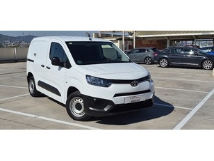 Toyota Proace City 1.5D GX Media 650kg 75 kW (102 CV) Toyota Proace City 1.5D GX Media 650kg 75 kW (102 CV)