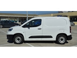 Toyota Proace City 1.5D GX Media 650kg 75 kW (102 CV) Toyota Proace City 1.5D GX Media 650kg 75 kW (102 CV)