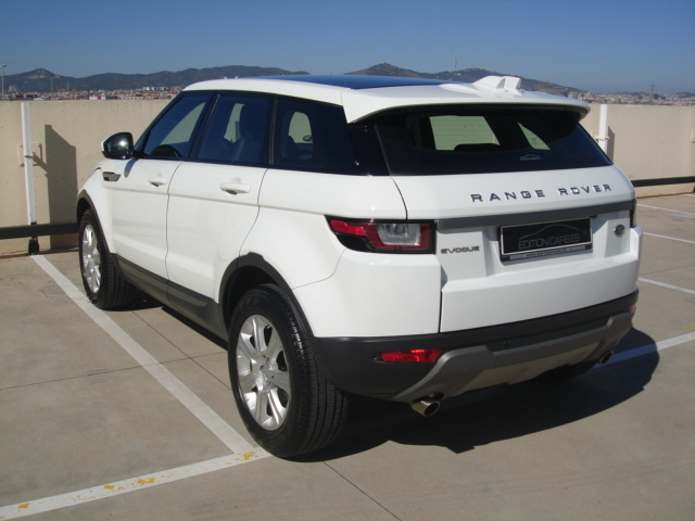 Land RoverRange Rover Evoque 2.0L TD4 HSE 4x4 Auto 132 kW (180 CV) Vehículo usado en Barcelona - 3