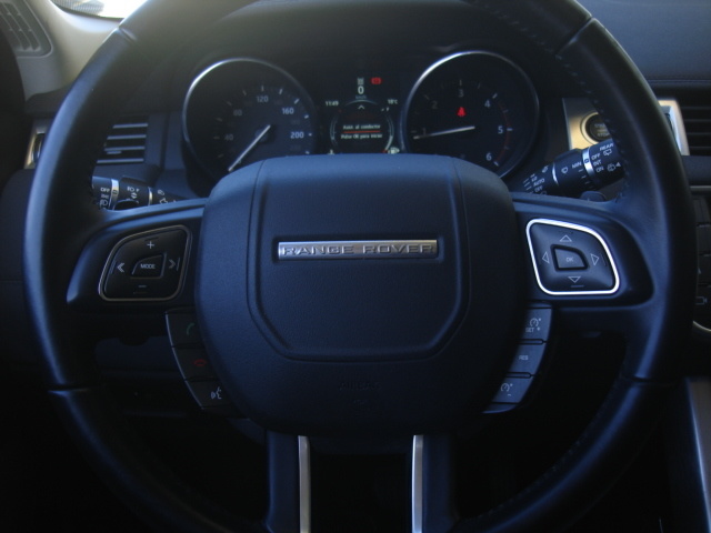 Land RoverRange Rover Evoque 2.0L TD4 HSE 4x4 Auto 132 kW (180 CV) Vehículo usado en Barcelona - 16