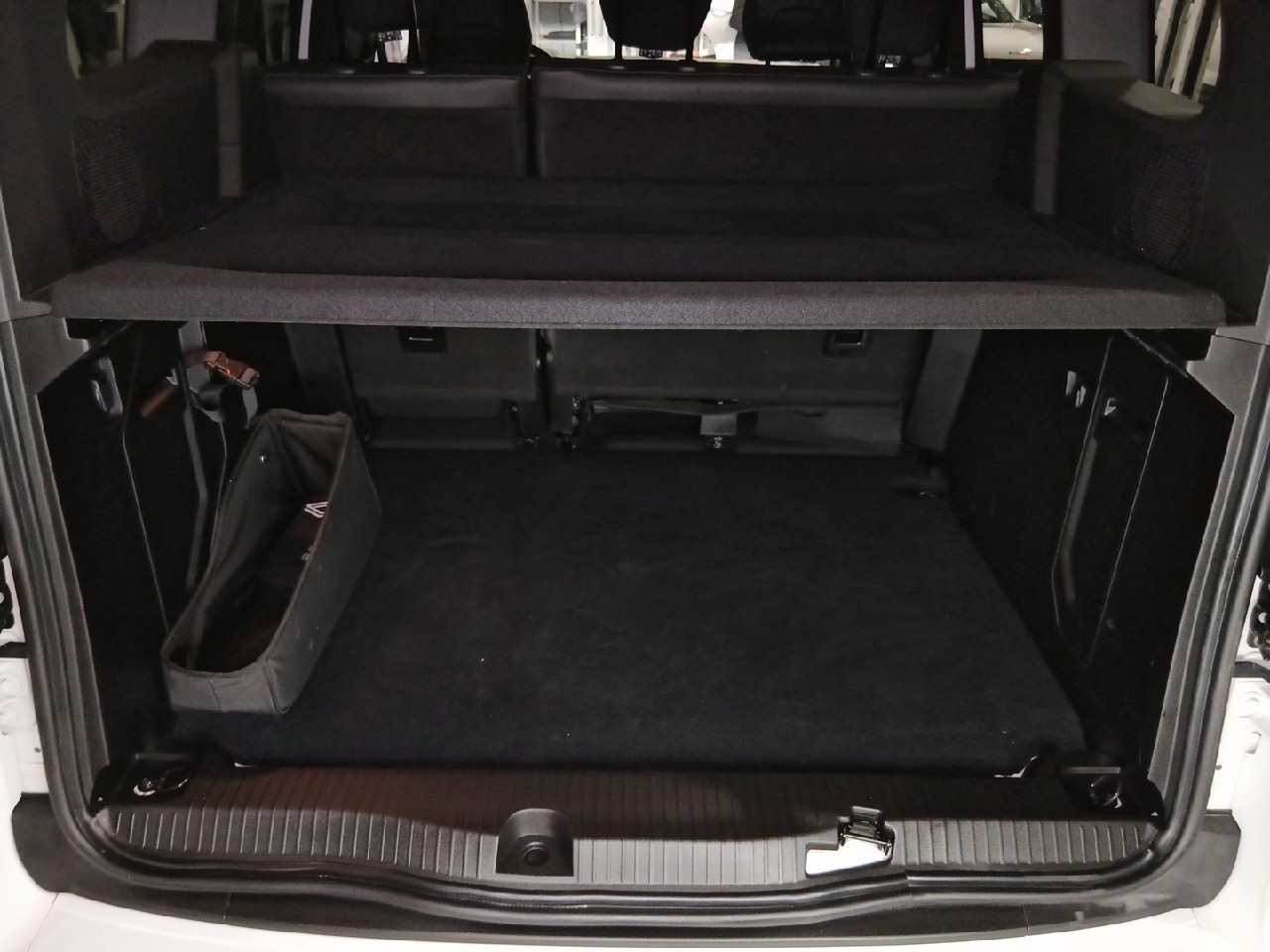 Renault Kangoo Combi Equilibre L1 E-Tech 90 kW (122 CV) - foto 12 de Renault Kangoo Combi