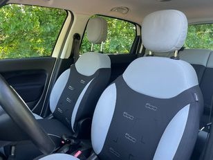 Fiat 500L 1.4 Lounge 70 kW (95 CV) Fiat 500L 1.4 Lounge 70 kW (95 CV)