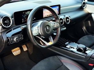 Mercedes-Benz Clase A 200 120 kW (163 CV) Mercedes-Benz Clase A 200 120 kW (163 CV)