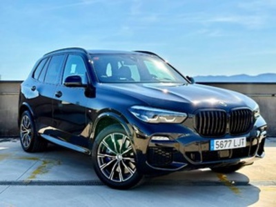 BMW X5 xDrive25d 170 kW (231 CV) BMW X5 xDrive25d 170 kW (231 CV)