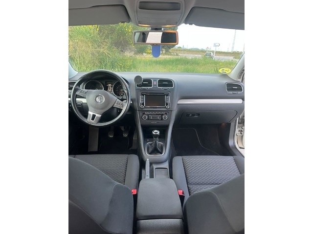 VolkswagenGolf Advance 1.6 TDI DPF 77 kW (105 CV) Vehículo usado en Barcelona - 5