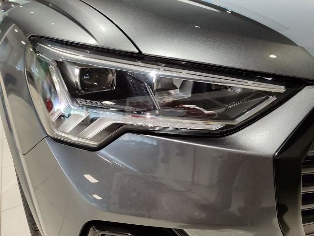 AudiQ3 Black line 35 TFSI 110 kW (150 CV) S tronic10