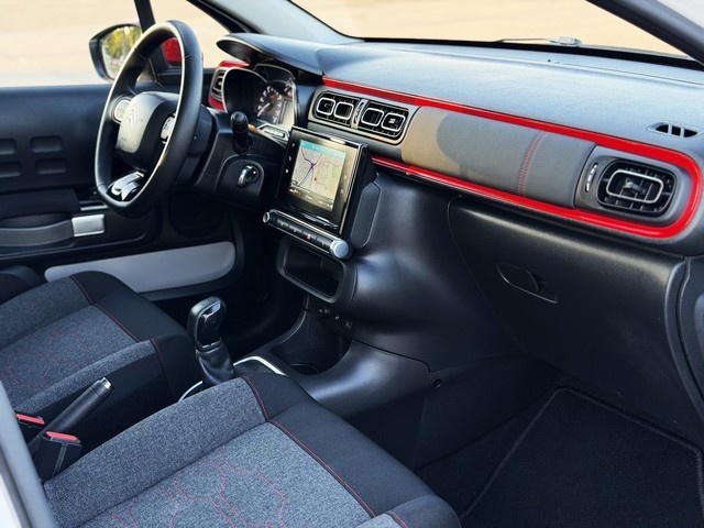CitroenC3 BlueHDi 100 S&S FEEL 73 kW (99 CV) Vehículo usado en Barcelona - 24