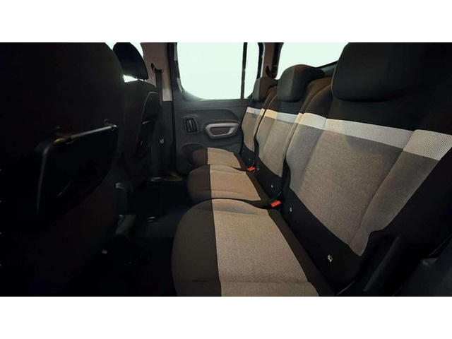 CitroenBerlingo Combi BlueHDi 100 S&S Talla M You 75 kW (102 CV) Vehículo usado en Barcelona - 13 CitroenBerlingo Combi BlueHDi 100 S&S Talla M You 75 kW (102 CV) Vehículo usado en Barcelona - 13