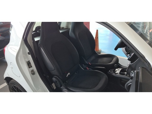 SmartForTwo Coupe 66 Passion 66 kW (90 CV) Vehículo usado en Barcelona - 26