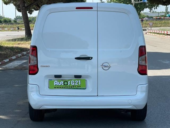 OpelCombo Cargo 1.5 TD Select L H1 1000kg 75 kW (102 CV) Vehículo usado en Barcelona - 8 OpelCombo Cargo 1.5 TD Select L H1 1000kg 75 kW (102 CV) Vehículo usado en Barcelona - 8