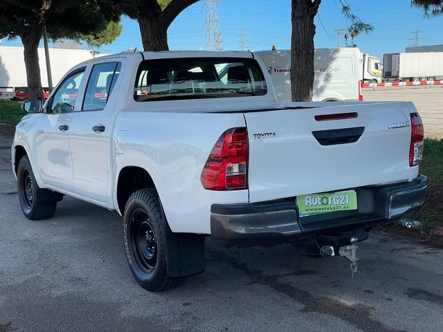 ToyotaHilux 2.4 D-4D Doble Cabina GX 110 kW (150 CV) Vehículo usado en Barcelona - 7