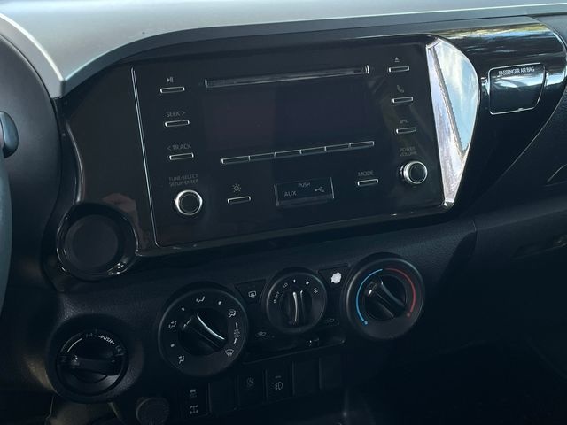 ToyotaHilux 2.4 D-4D Doble Cabina GX 110 kW (150 CV) Vehículo usado en Barcelona - 16