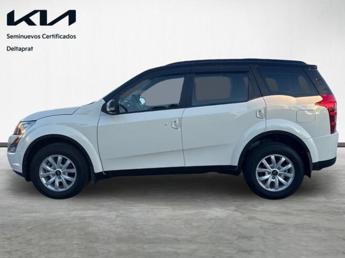 MahindraXUV500 2.2 D W8 FWD (4X2) 7 Plazas 103 kW (140 CV) Vehículo usado en Barcelona - 4 MahindraXUV500 2.2 D W8 FWD (4X2) 7 Plazas 103 kW (140 CV) Vehículo usado en Barcelona - 4