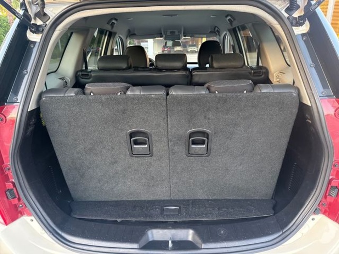 MahindraXUV500 2.2 D W8 FWD (4X2) 7 Plazas 103 kW (140 CV) Vehículo usado en Barcelona - 13 MahindraXUV500 2.2 D W8 FWD (4X2) 7 Plazas 103 kW (140 CV) Vehículo usado en Barcelona - 13