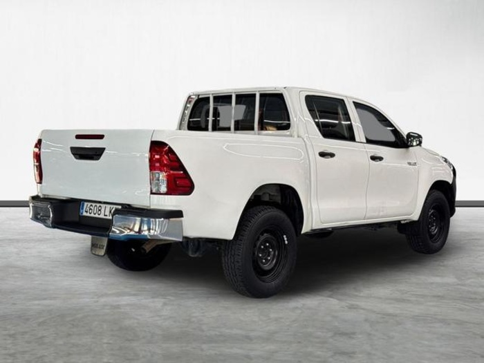 ToyotaHilux 2.4 D-4D Doble Cabina GX 110 kW (150 CV) Vehículo usado en Barcelona - 6 ToyotaHilux 2.4 D-4D Doble Cabina GX 110 kW (150 CV) Vehículo usado en Barcelona - 6