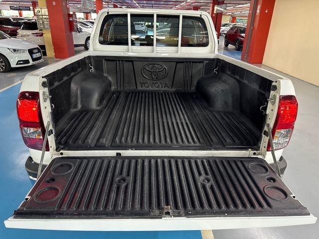 ToyotaHilux 2.4 D-4D Doble Cabina GX 110 kW (150 CV) Vehículo usado en Barcelona - 7
