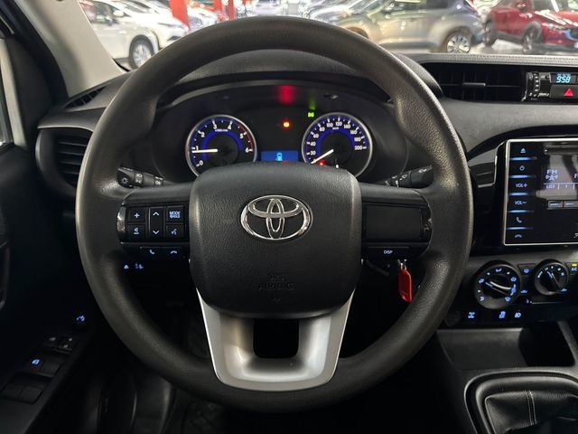 ToyotaHilux 2.4 D-4D Doble Cabina GX 110 kW (150 CV) Vehículo usado en Barcelona - 19