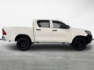 Toyota Hilux 2.4 D-4D Doble Cabina GX 110 kW (150 CV)
