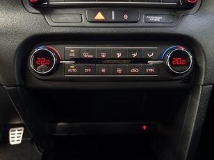 Kia ProCeed 1.4 T-GDI GT Line 103 kW (140 CV) Kia ProCeed 1.4 T-GDI GT Line 103 kW (140 CV)