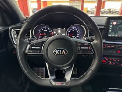 Kia ProCeed 1.4 T-GDI GT Line 103 kW (140 CV) Kia ProCeed 1.4 T-GDI GT Line 103 kW (140 CV)