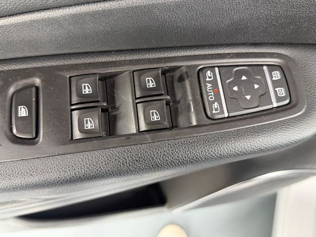 RenaultCaptur Zen Energy TCe 88 kW (120 CV) Vehículo usado en Barcelona - 11